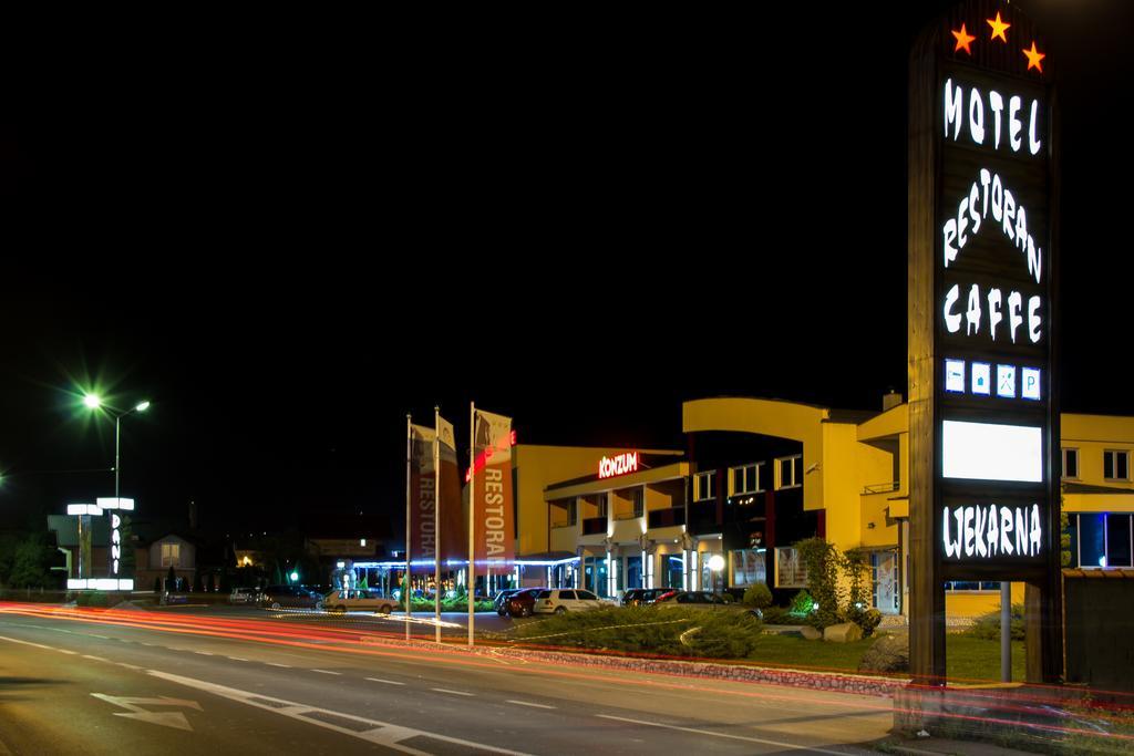 Motel Dani Nova Bila エクステリア 写真